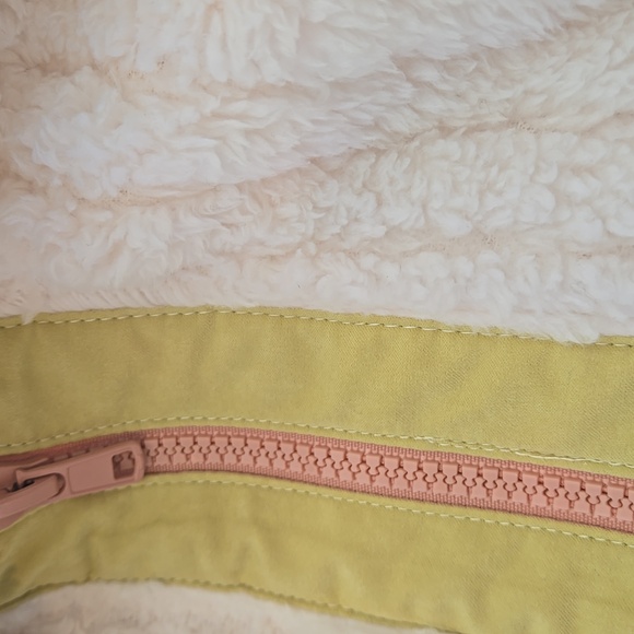 Hem & Thread Cream Sherpa Teddy Jacket - Picture 5 of 11